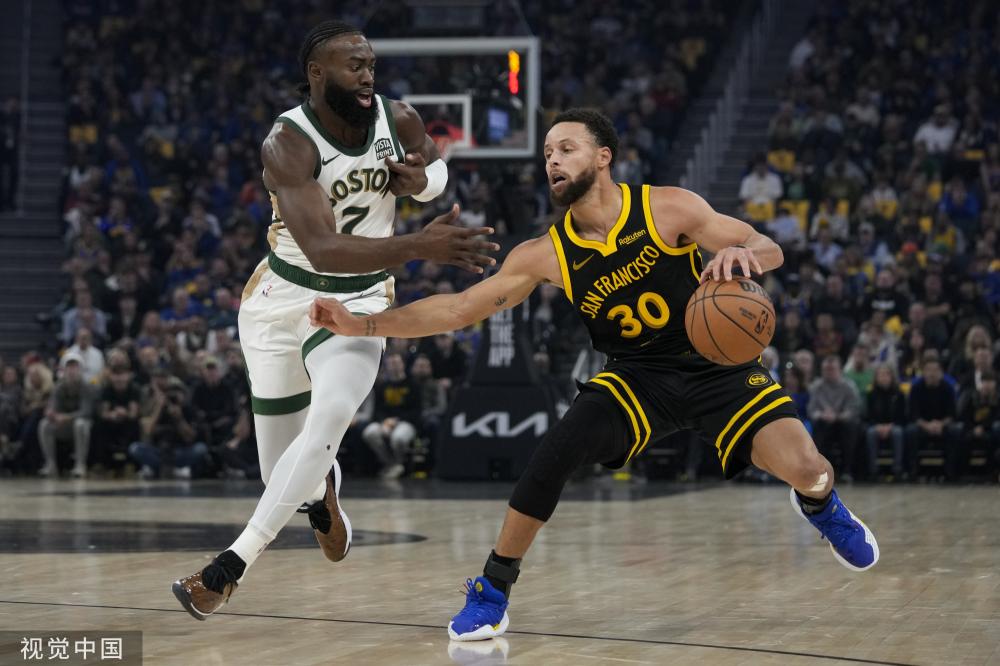 更是坐拥多 更是坐拥多