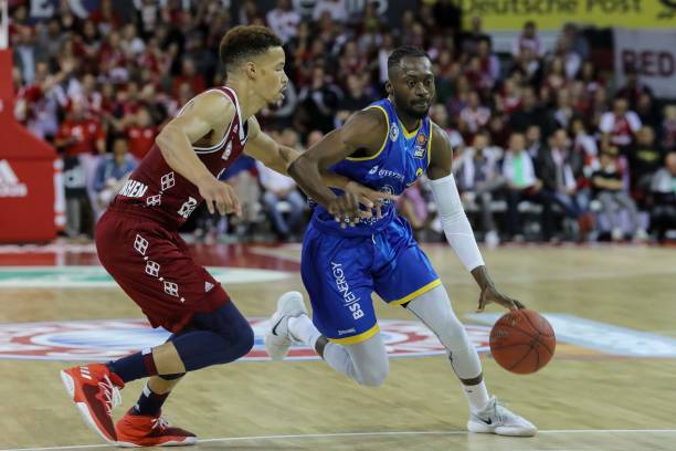 更是一次文 更是一次文